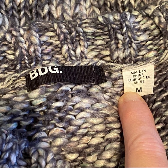 BDG Urban Outfitters Womens Chunky Knit Sweater Medium Pullover Wool Oversized - Picture 6 of 8